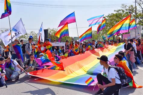 chinos gays|China’s Stance on Homosexuality Has Changed. Its Textbooks .